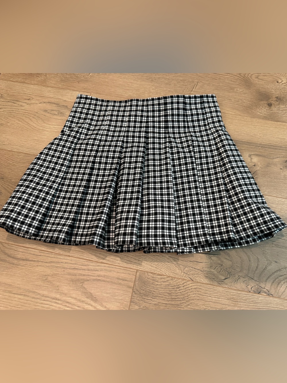 Black & White Plaid Pleated Mini Skirt - Women